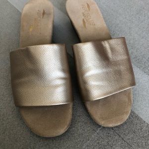 Aerosol gold  slip on sandal. Size 7.5